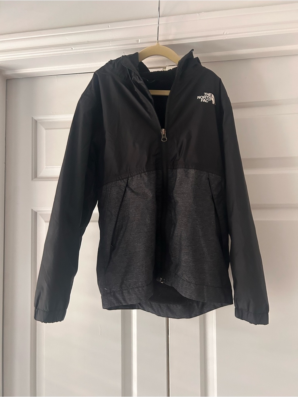 The North Face Kids Warm Storm Rain Jacket Sherpa Lined Black Gray S 7/8